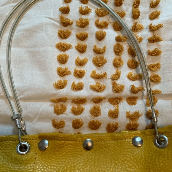 Purse - Picture 4 of 7